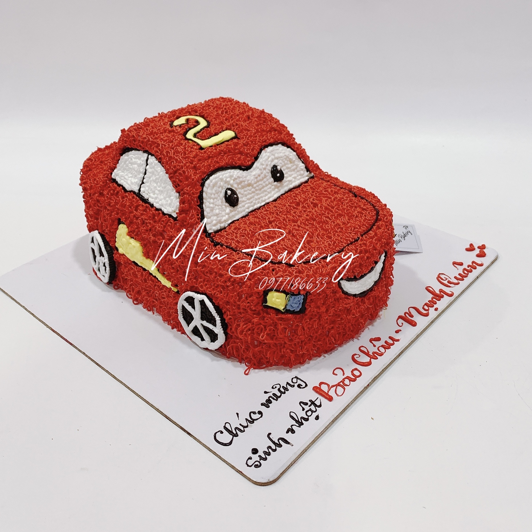 Bánh sinh nhật ô tô cho bé trai